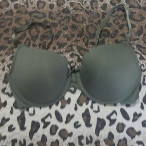 Hunter Green 38D nwot bra